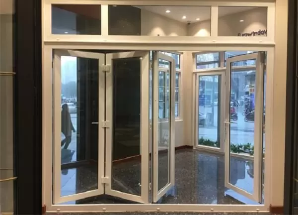 Mẫu cửa nhôm xingfa 4 cánh 